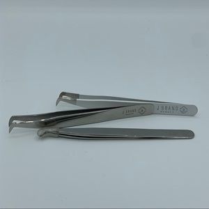 J Brand Beauty Eyelash Extension tweezers